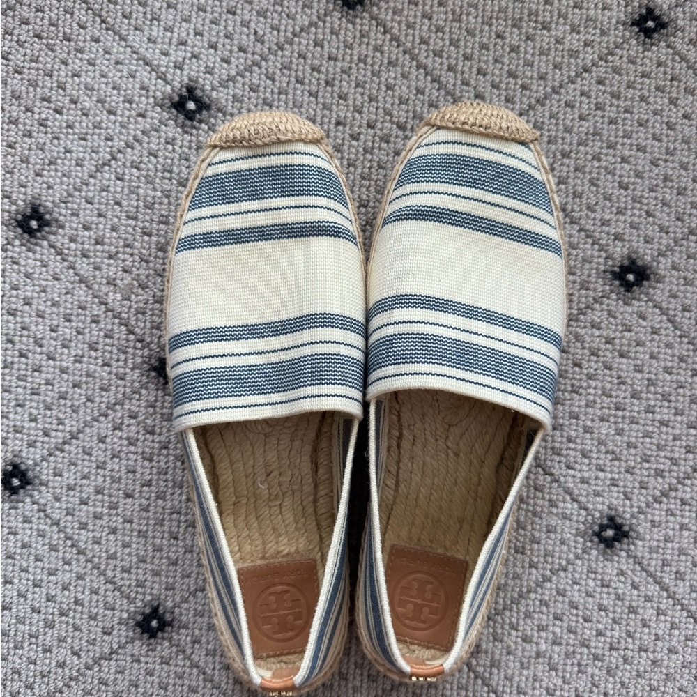 Tory Burch Striped Espadrilles Blue Cream Canvas Flats Size 9